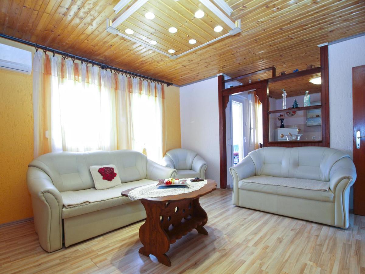 Apartment Nikica 782 Πούλα Εξωτερικό φωτογραφία